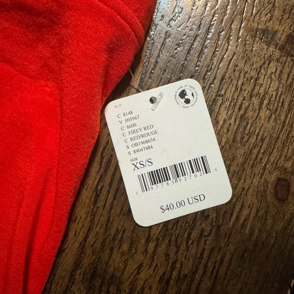 Free People Movement Sexy Camisole V-Neck in Firey Red  Size XS/S New with Tags - Picture 3 of 7